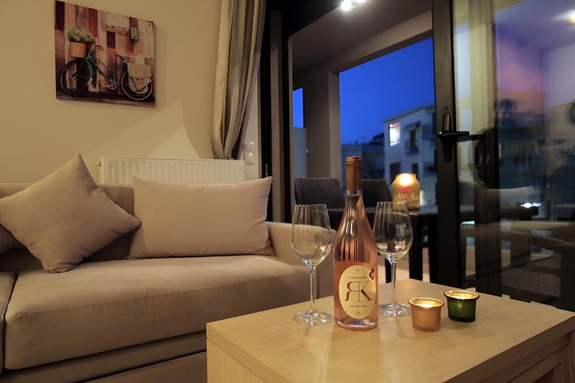 Onyx City Center Apartment With Parking Heraklion (Crete) Exterior foto